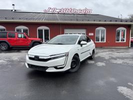 Honda Clarity 2018 Touring Rechargeable  (Essence + Électrique), hybride Plus qu`économique!, cam de recul, 8 roues et pneus! $ 17943